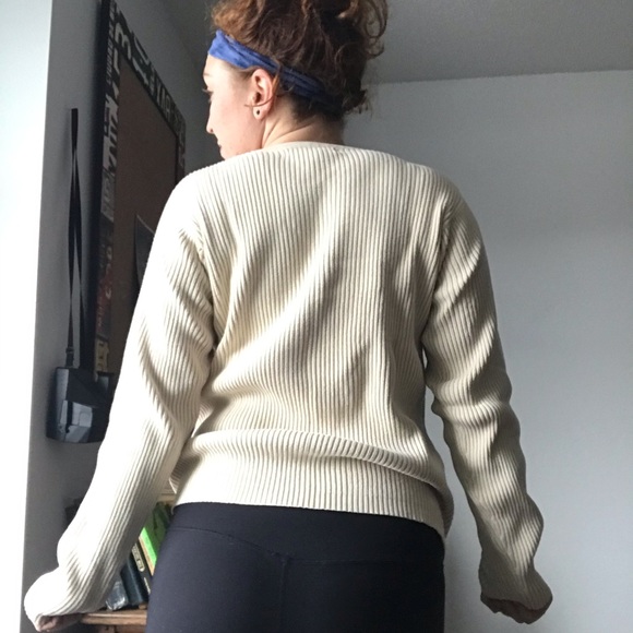 •❌5/$20 Vntg Banana Republic Sweater• - Picture 2 of 2